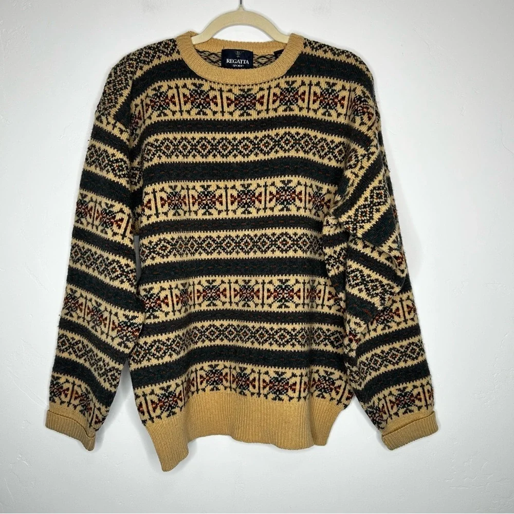 Vintage Regatta Sport Snowflake Stripe Pattern 100% Wool Sweater Size Medium - Picture 1 of 13